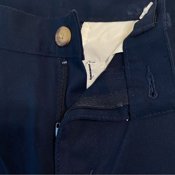 Boys school uniform Navy Blue Shorts NWT size 8 - Picture 2 of 4